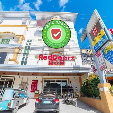 Reddoorz Premium @ Korea Town Angeles City Dış mekan fotoğraf