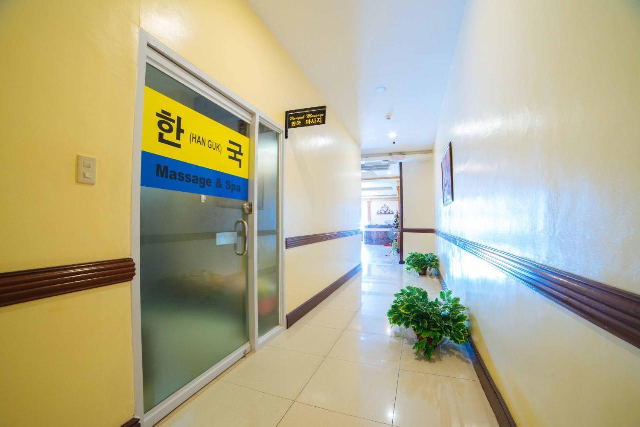Reddoorz Premium @ Korea Town Angeles City Dış mekan fotoğraf