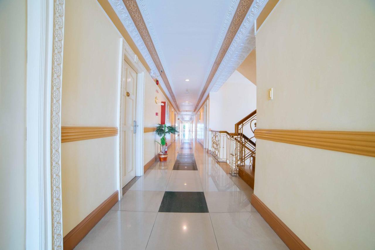 Reddoorz Premium @ Korea Town Angeles City Dış mekan fotoğraf